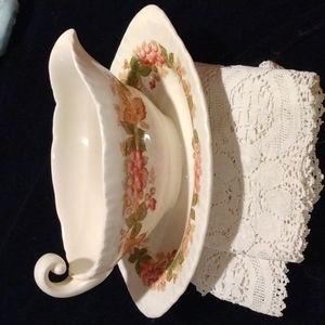 Vintage Wedgewood Wildbriar Gravy Sauce Boat With Attached Plate Barlaston